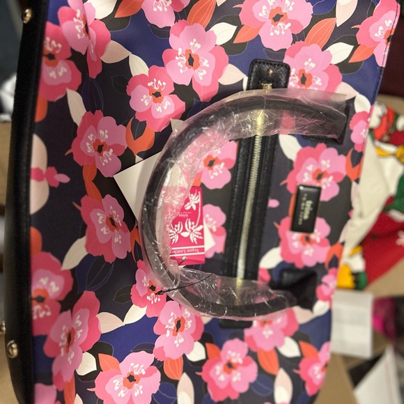 Brand New gorgeous floral, blue / pink Trina Turk NWT purse Tote L #NWT #tote - Picture 13 of 14